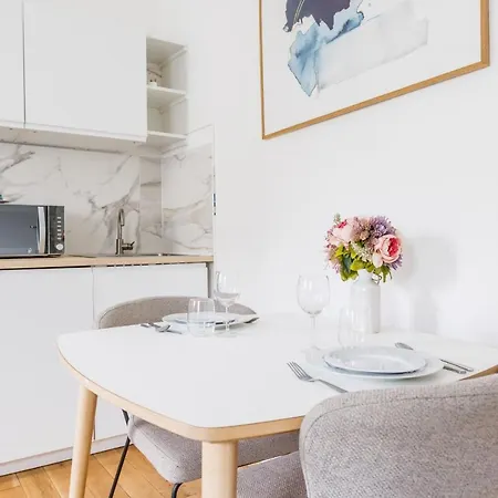 Cosy Apartment - 1Br-4P - Faubourg-Du-Roule Parigi Esterno foto
